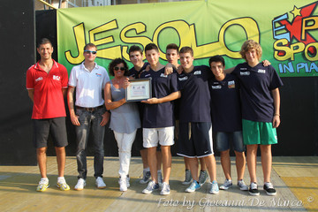 Basket Club Jesolo premiata da Alex Scwazer e l'Assessore allo Sport Donatella Regazzo